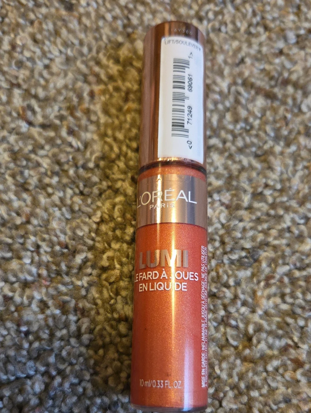 Maybelline Foundation & L'Oreal Orange Lipstick with Brown Liner